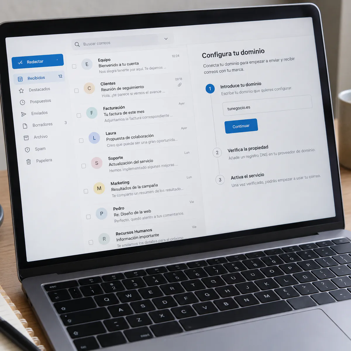 Ejemplo de Hosting y Correo Electrónico